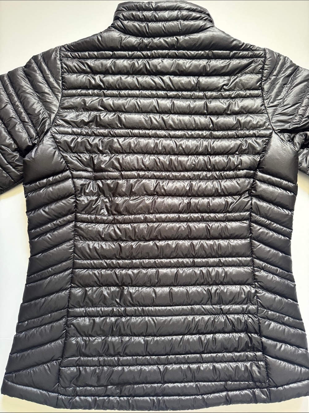 Patagonia Women's ultralight down puffer jacket size XS Black - Picture 3 of 12